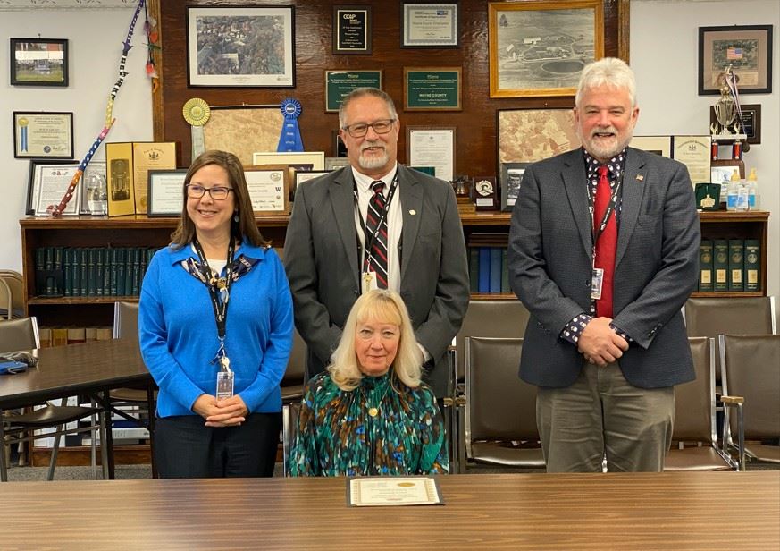 Diane Gibbons, 10 years, Mailroom 2